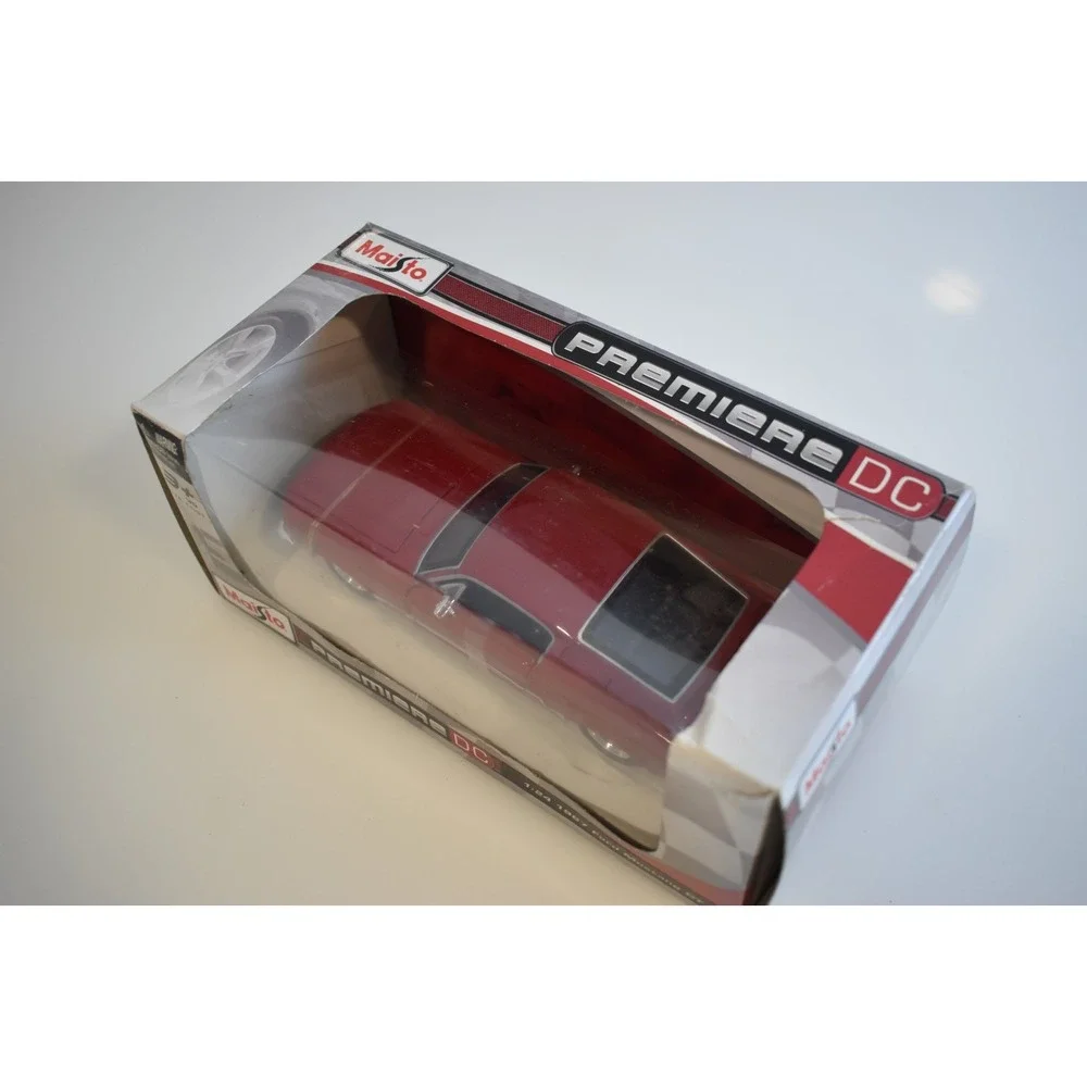 Maisto 1:24 Scale 1967 Ford Mustang GT Diecast Premiere DC NIB